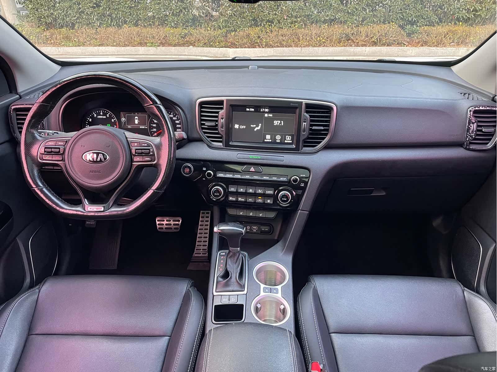 Kia KX5, 2016 13