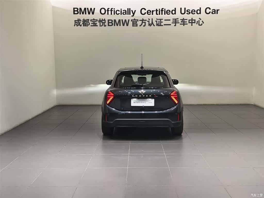 Mini Cooper, 2024 все фото