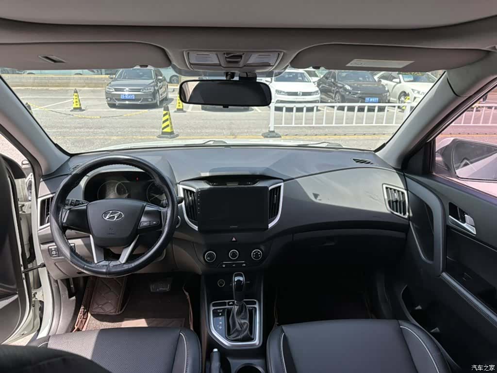 Hyundai ix25, 2017 16