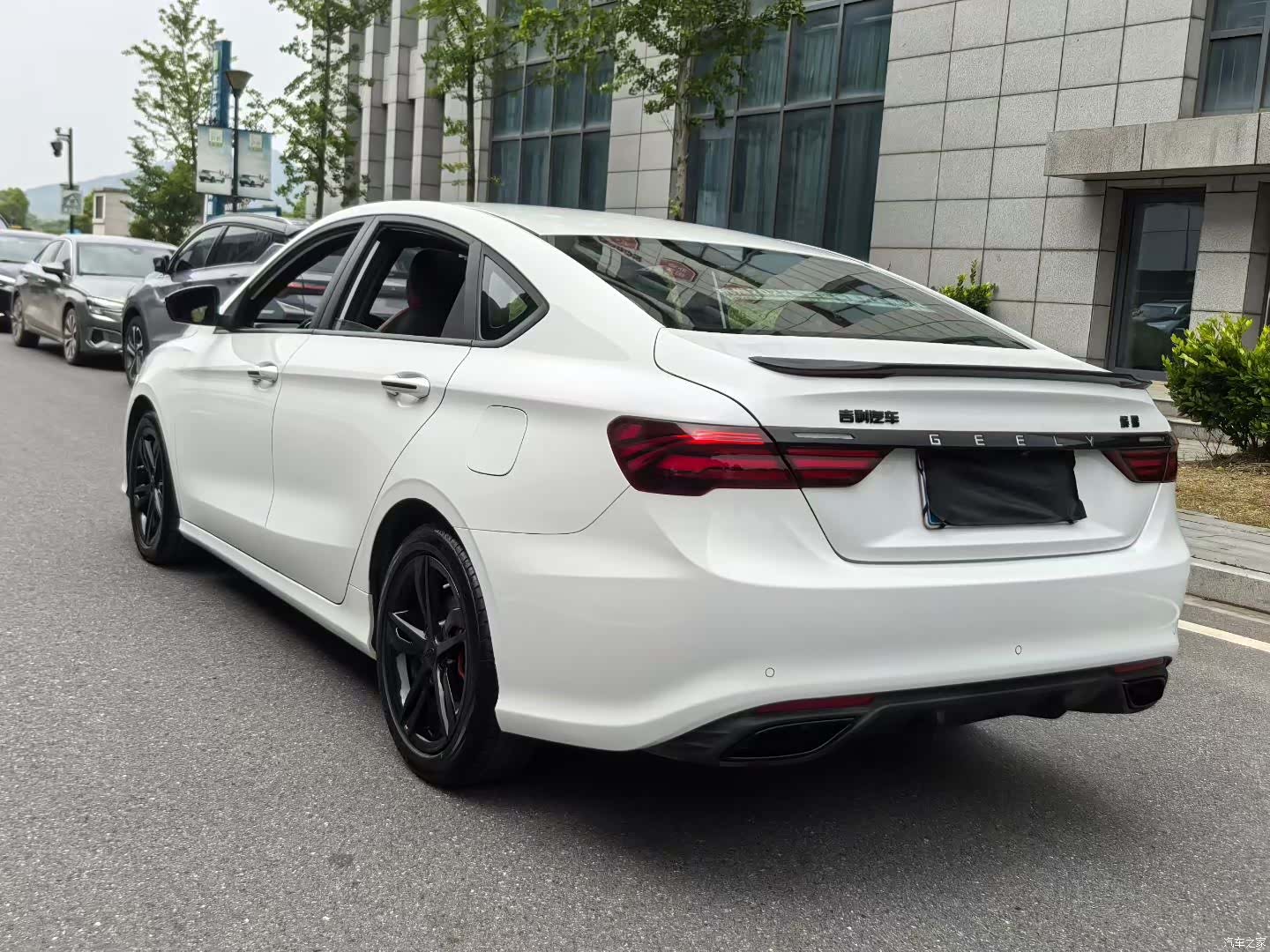 Geely Binray, 2021 6