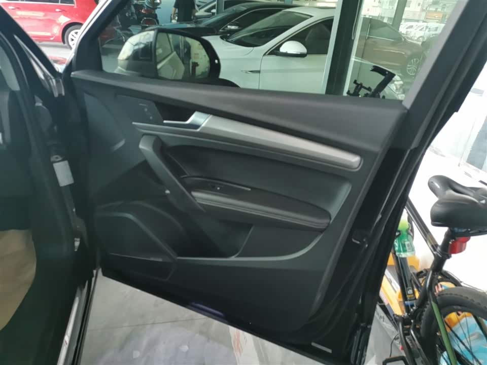 Audi Q5L Audi Q5L
