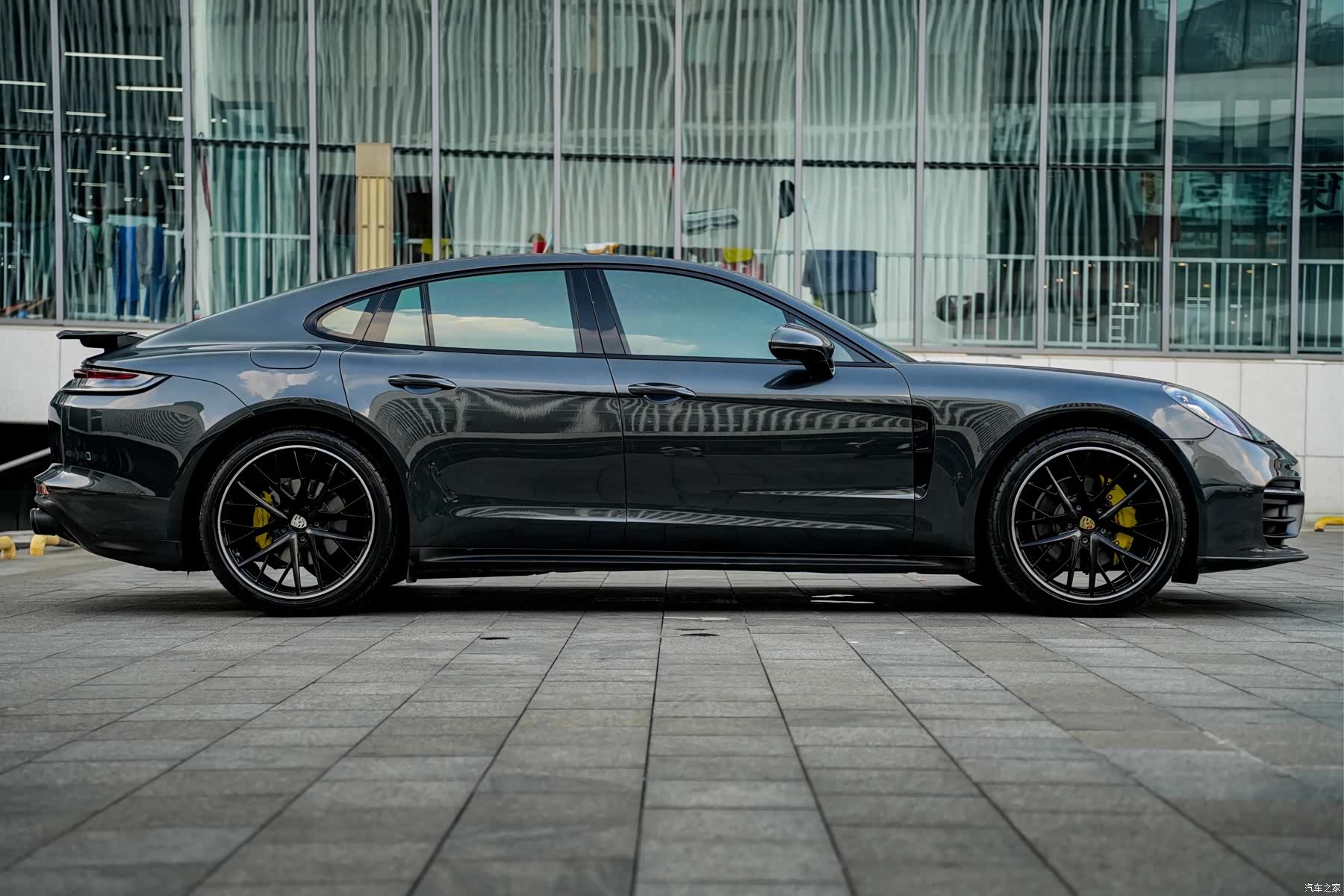 Porsche Panamera, 2022 4