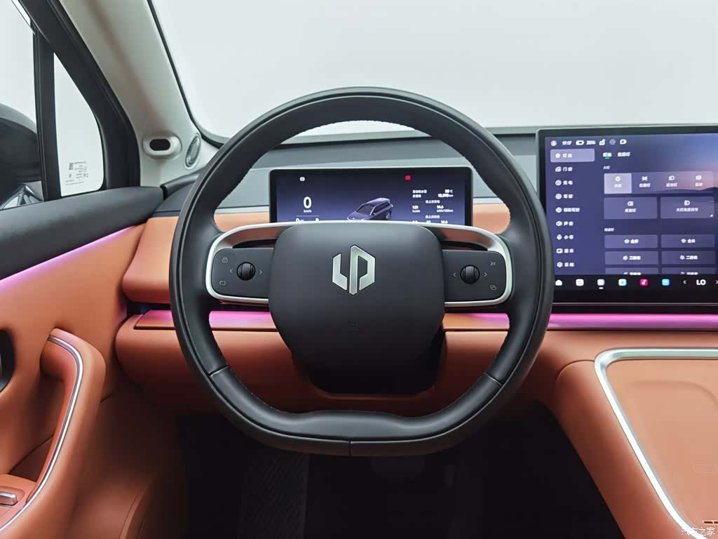 Leapmotor C16, 2025 11