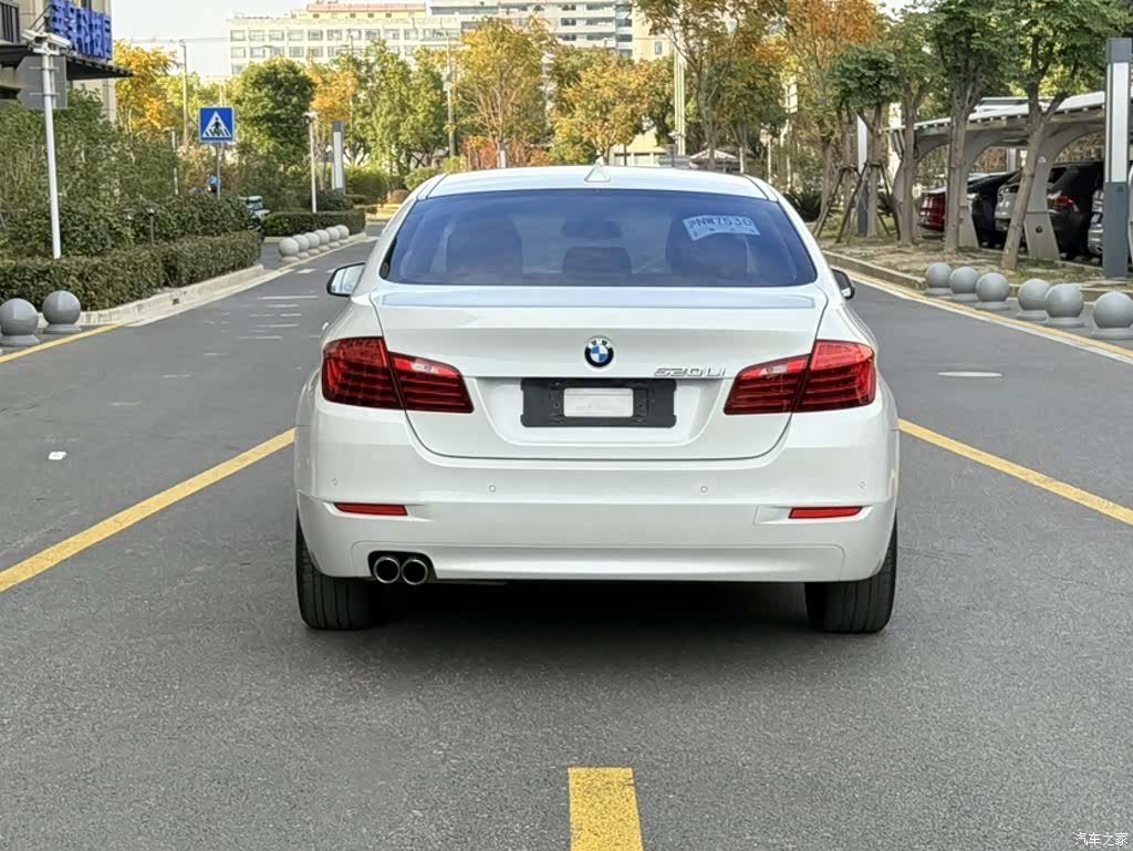 BMW 5 Series, 2015 24