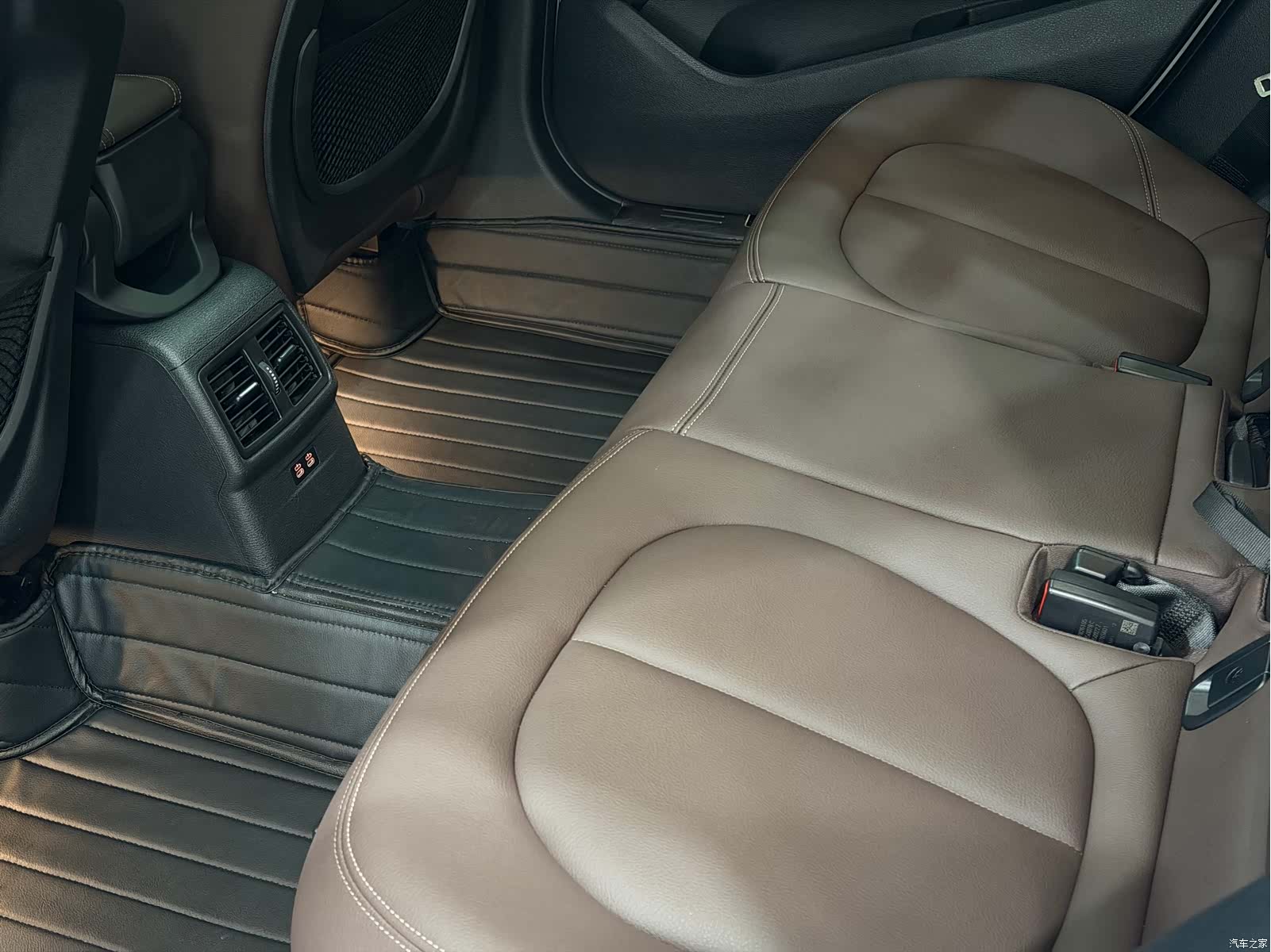 BMW X1, 2023 12