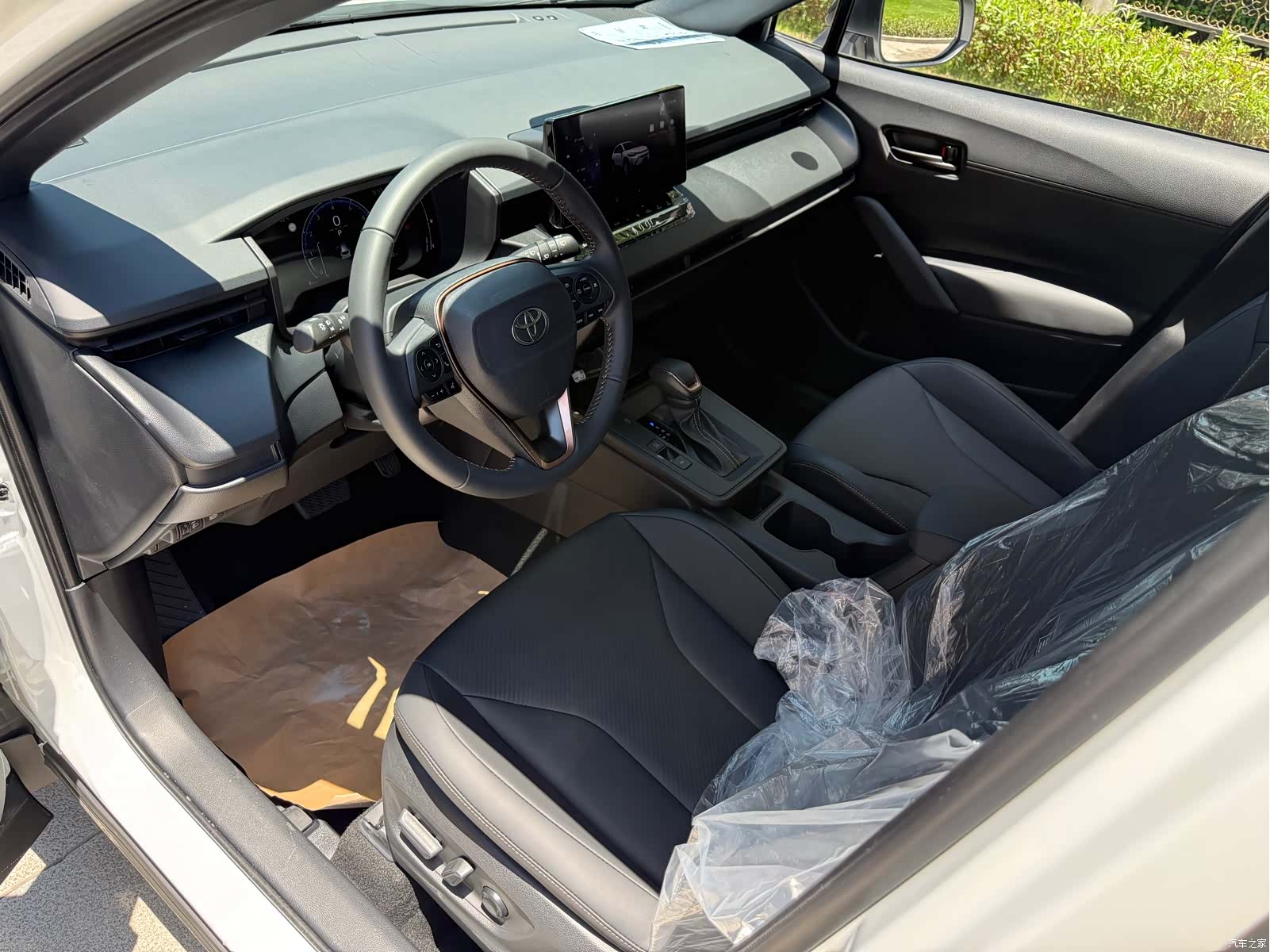 Toyota Frontlander, 2026 11