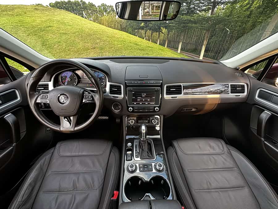 Volkswagen Touareg 2018, фото 16