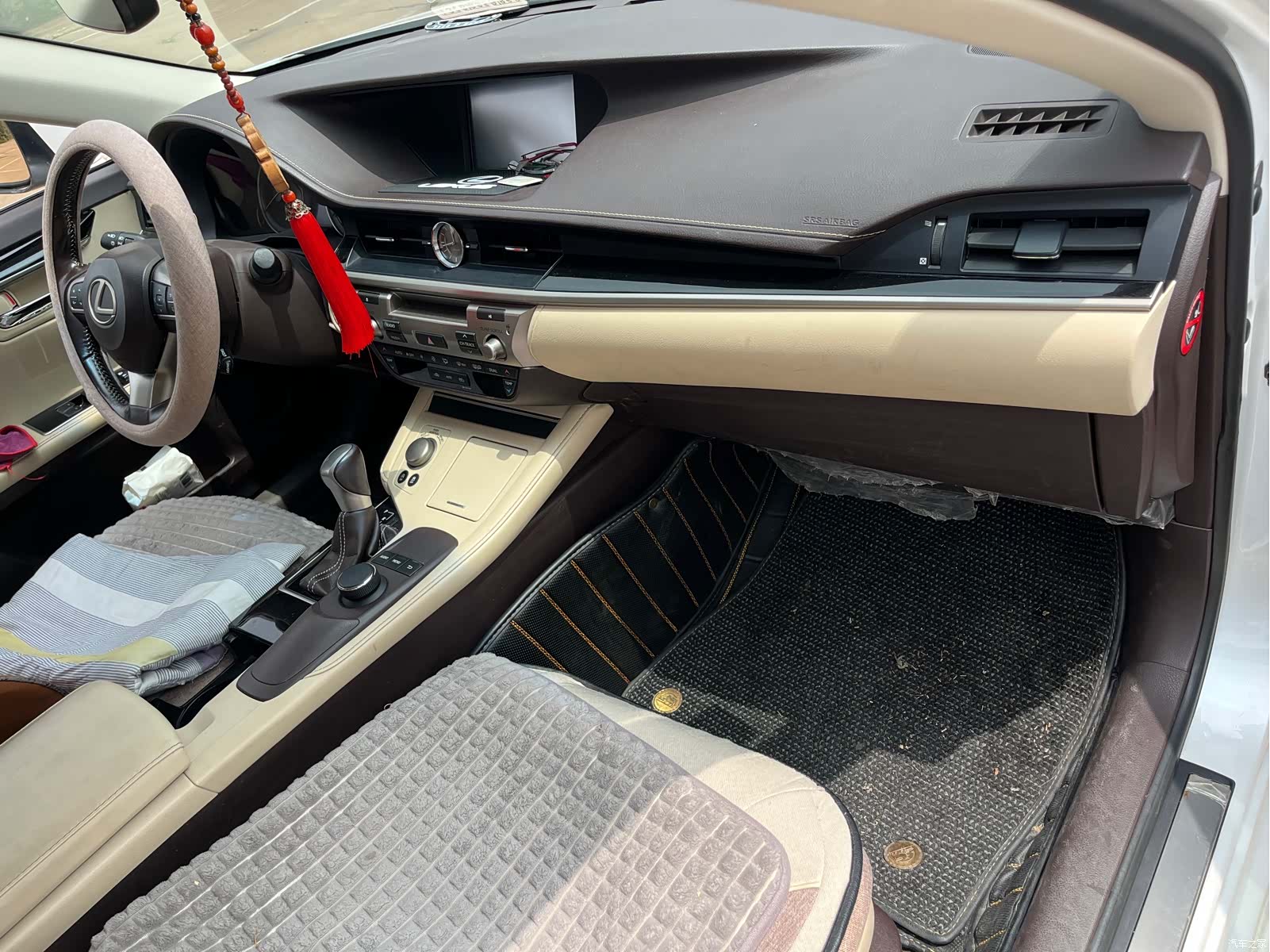 Lexus ES, 2016 21