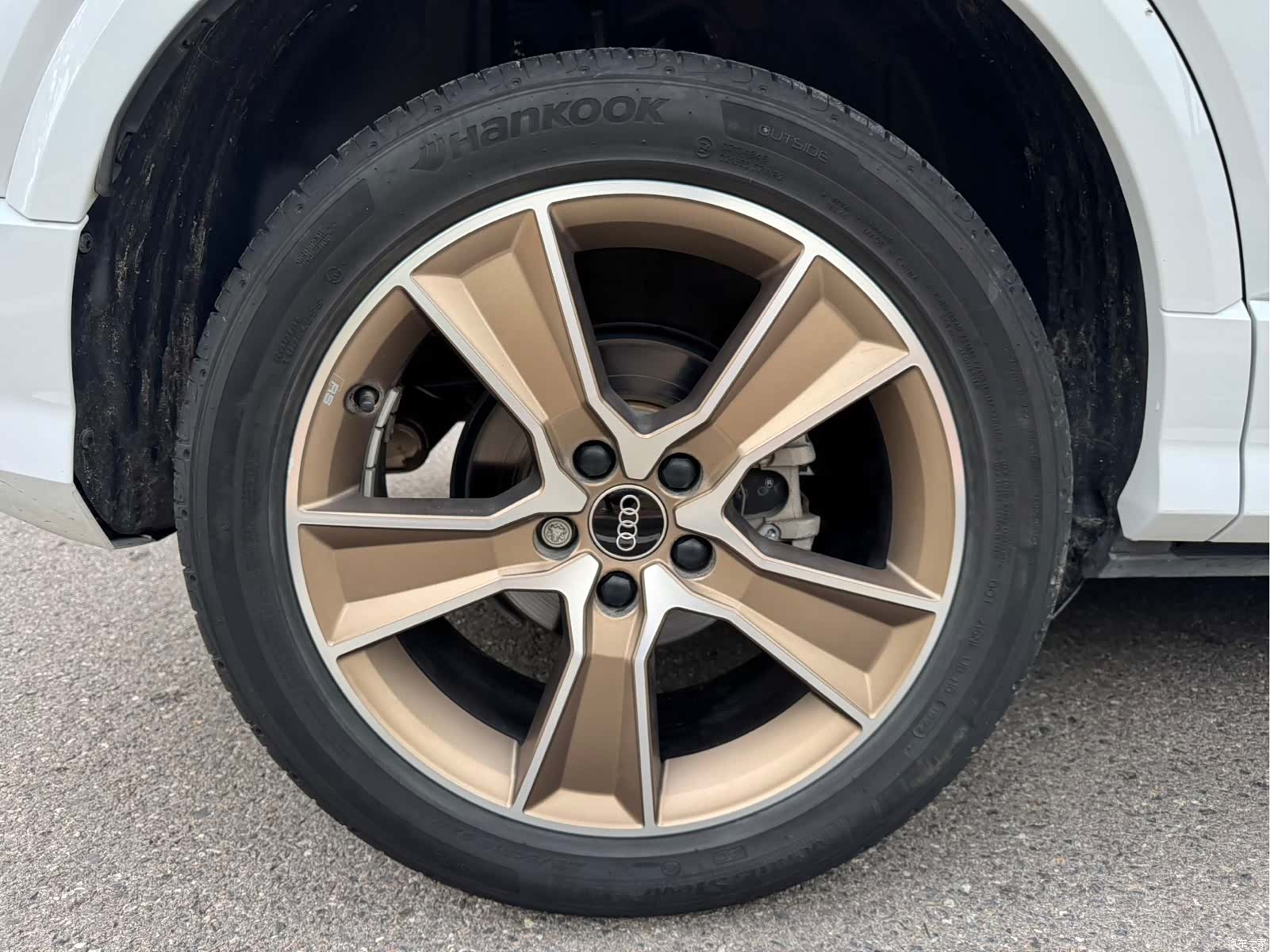 Audi Q2L, 2023 18