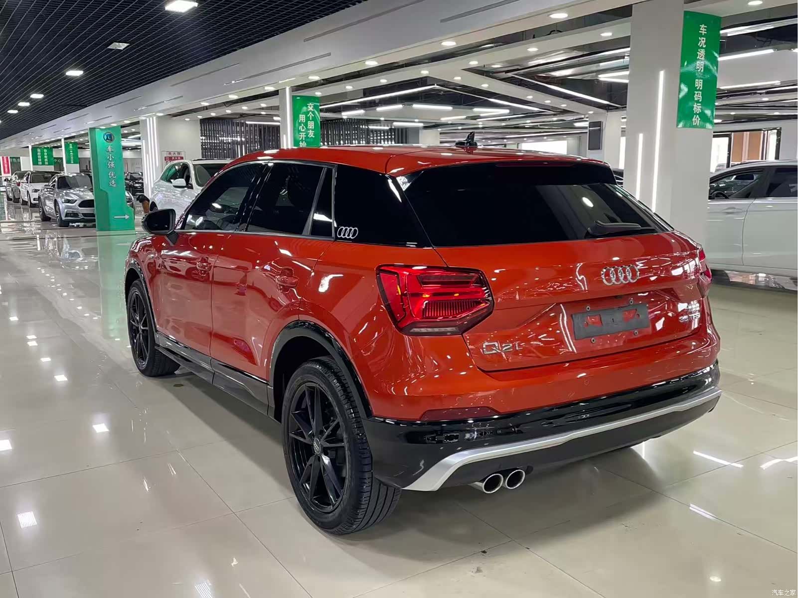 Audi Q2L, 2019 4