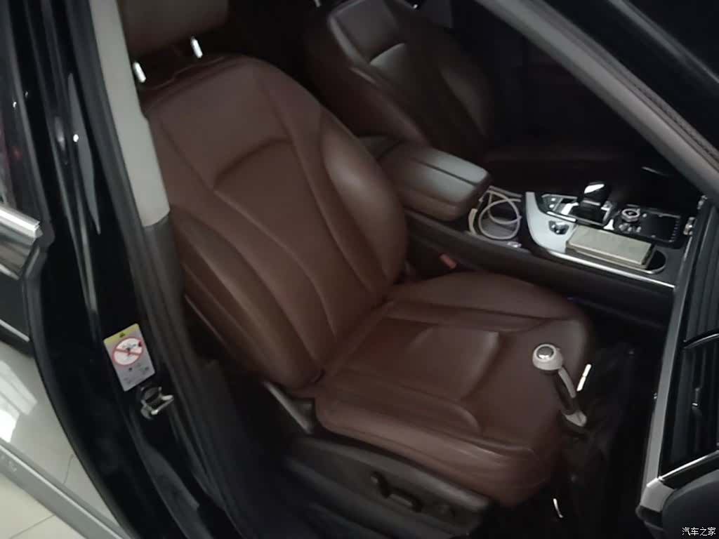 Audi Q7, 2018 25