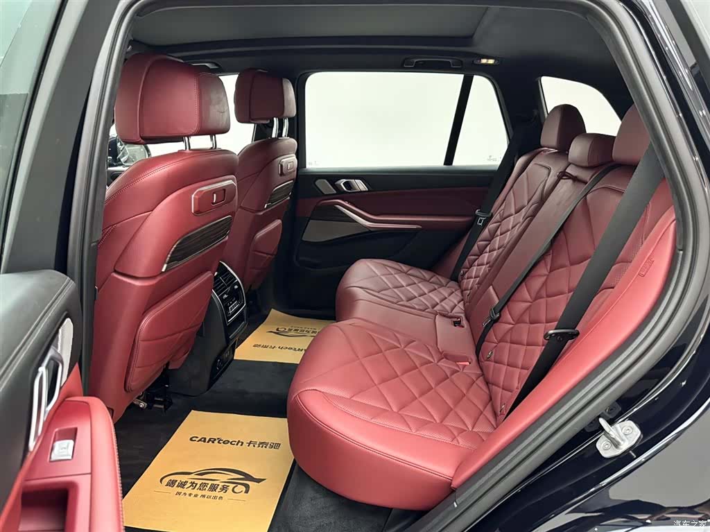 BMW X5, 2024 9