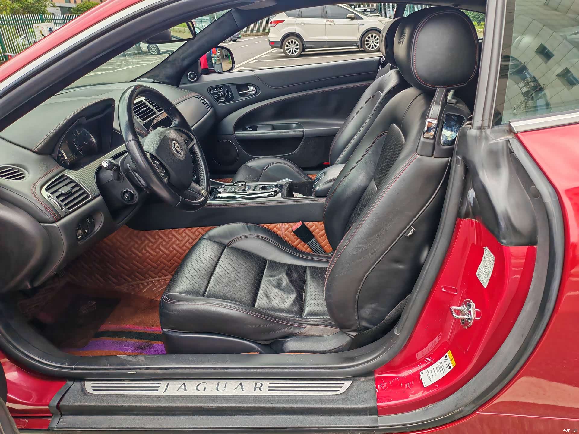 Jaguar XK, 2012 3