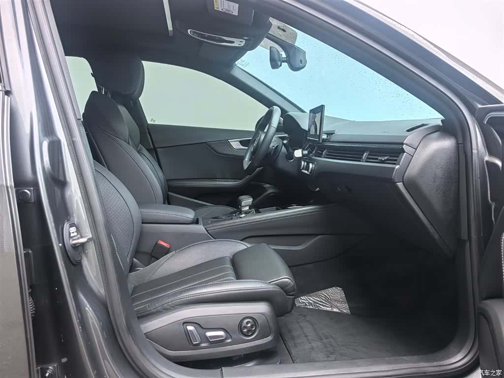 Audi A4L, 2024 10
