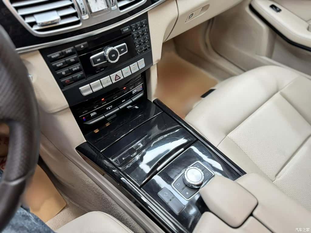 Mercedes-Benz E-Class, 2014 4