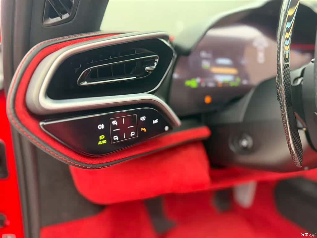 Ferrari 296, 2024 9