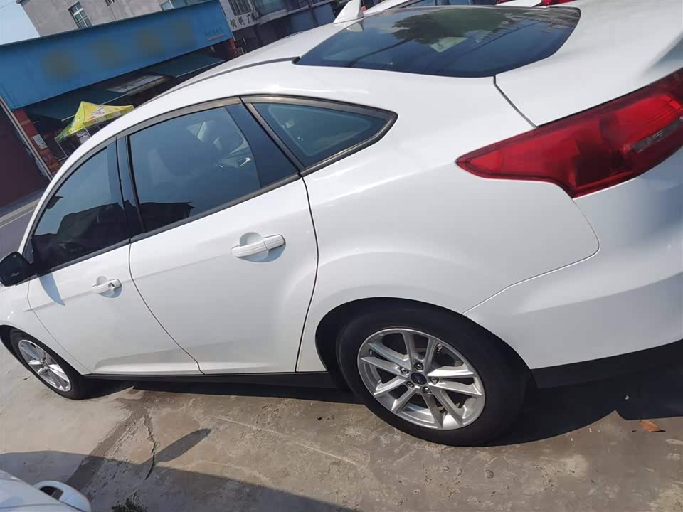 Ford Fox