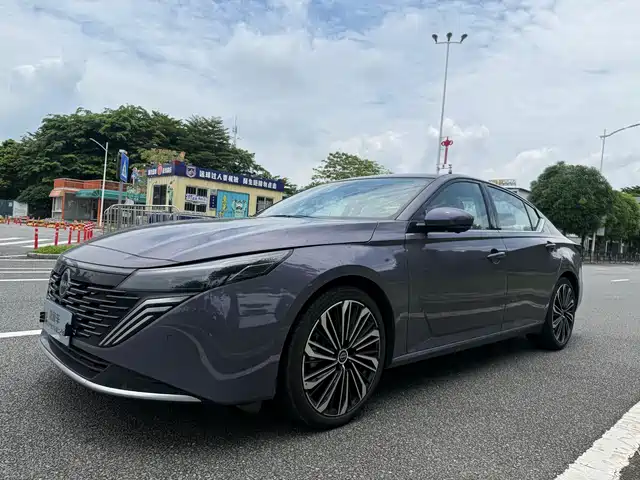Nissan Altima 2025 — купить из Китая под заказ