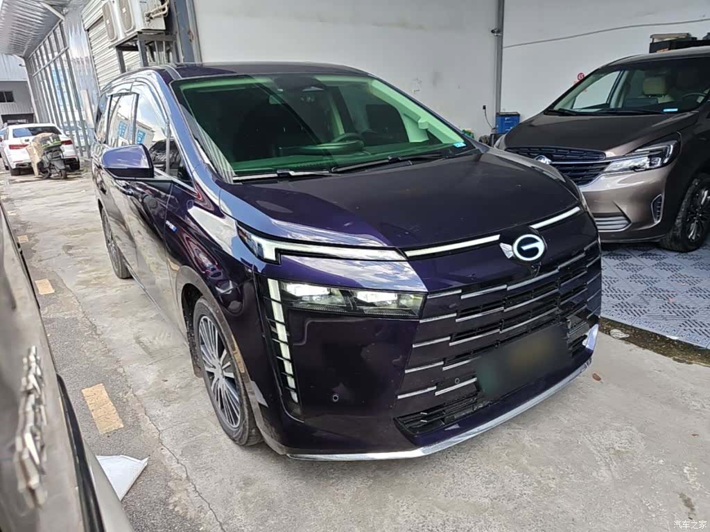 Trumpchi E8, 2024 4