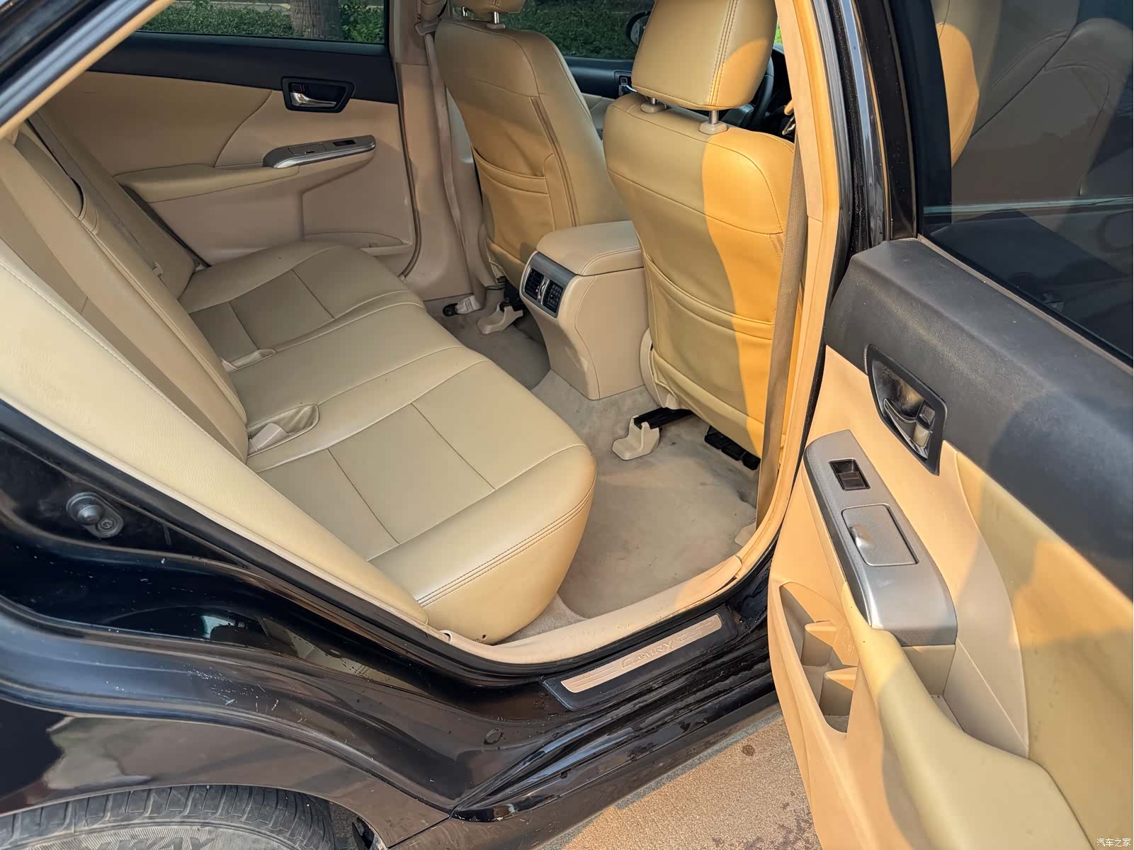 Toyota Camry, 2012 6