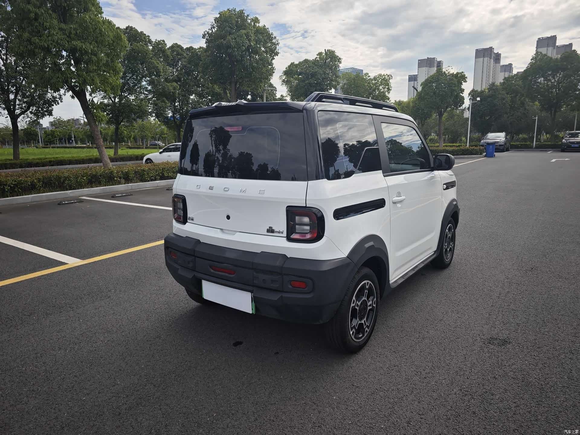 Geely Panda, 2025 7