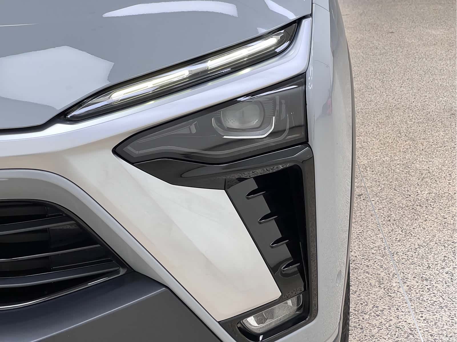 NIO ES8, 2021 8