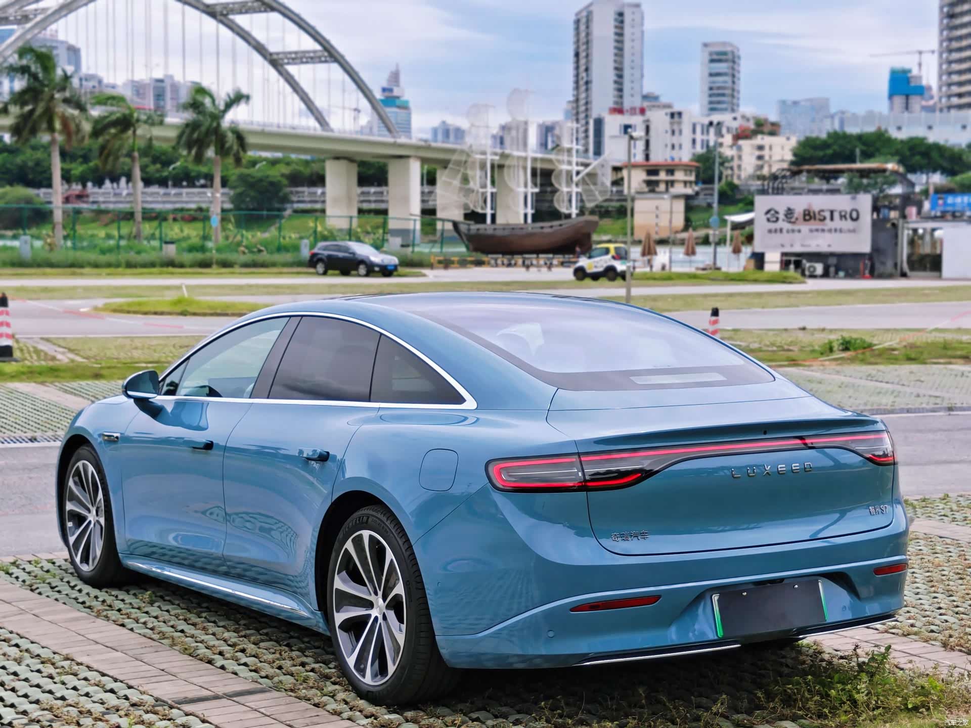 Luxeed S7, 2025 4