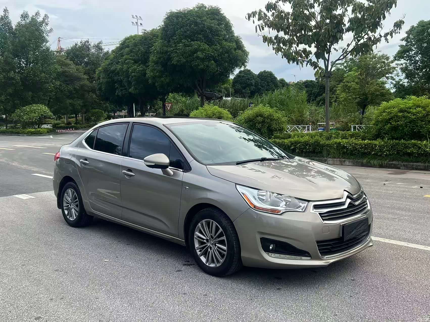 Citroen C4, 2015 3
