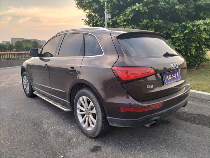Audi Q5 2013 40 TFSI ji shu xing