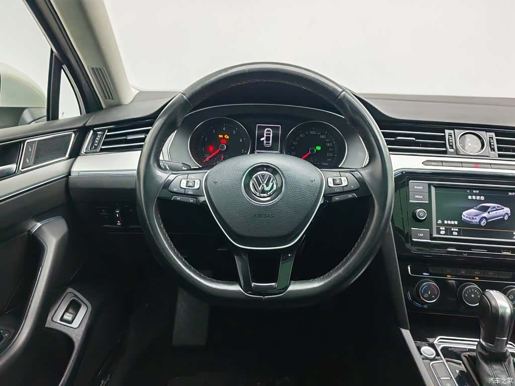 Volkswagen Magotan, 2017 11