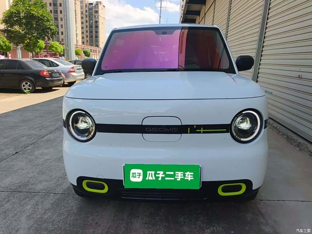 Geely Panda, 2025 3