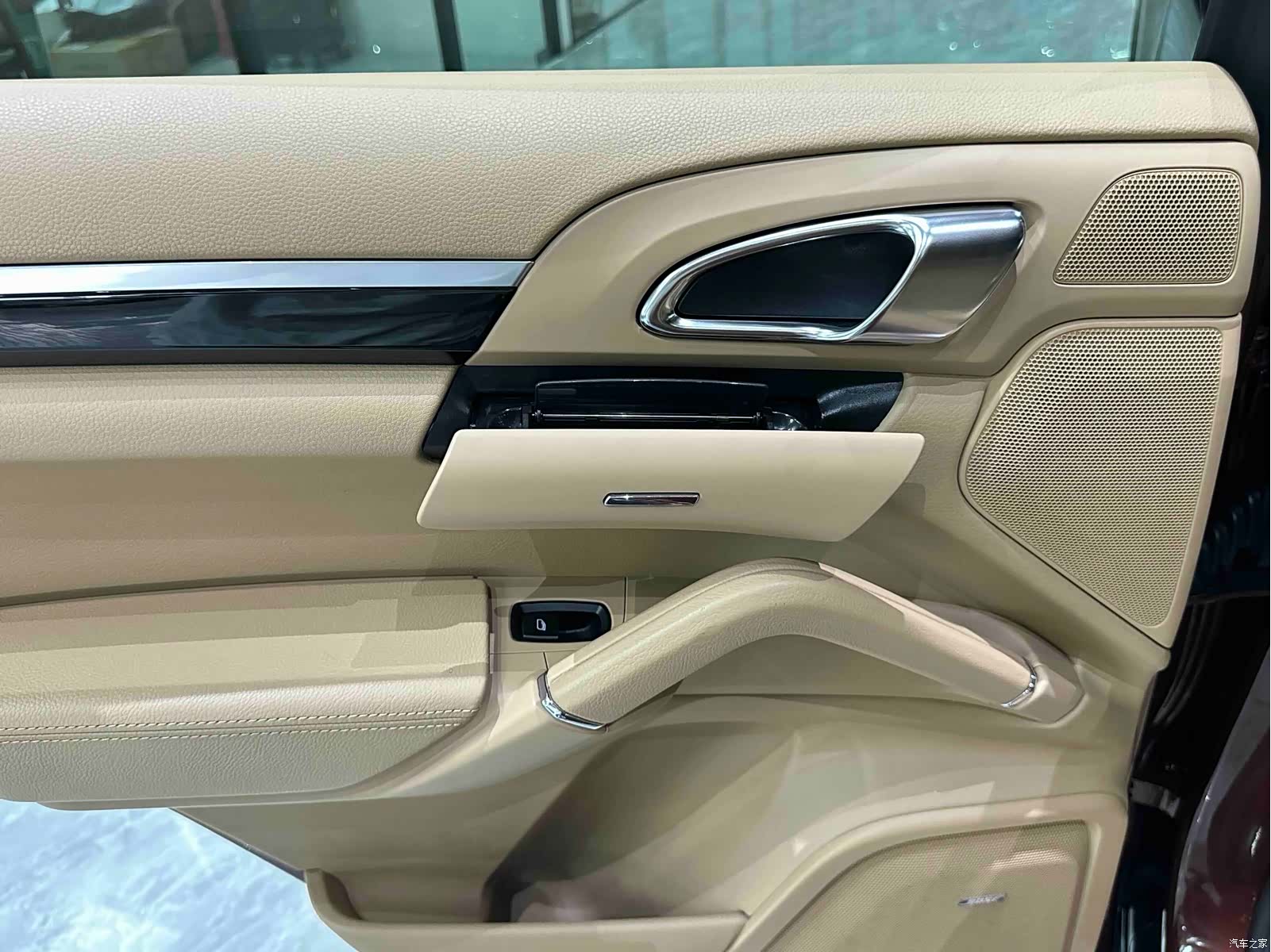 Porsche Cayenne, 2012 23