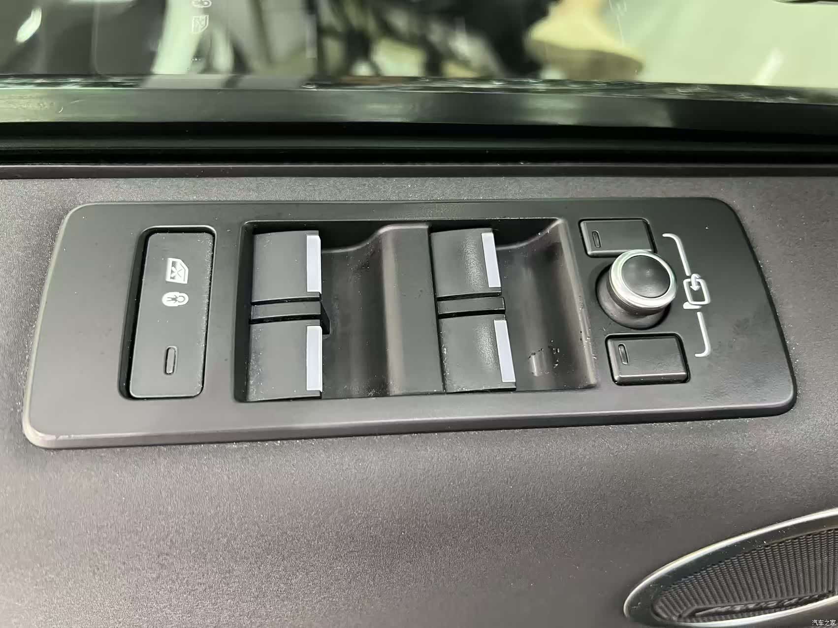 Land Rover Discovery, 2019 17