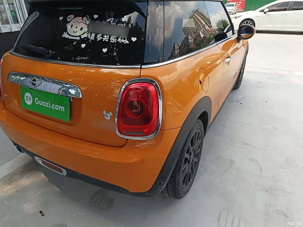 Mini ONE, 2018 8
