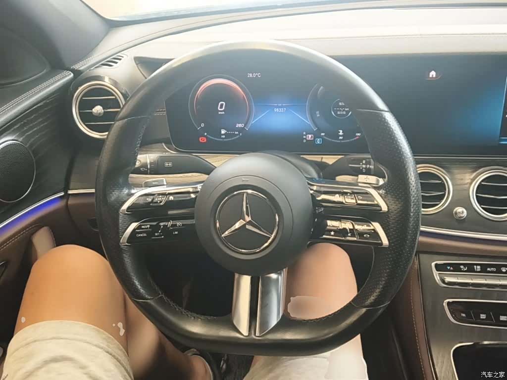 Mercedes-Benz E-Class, 2021 11