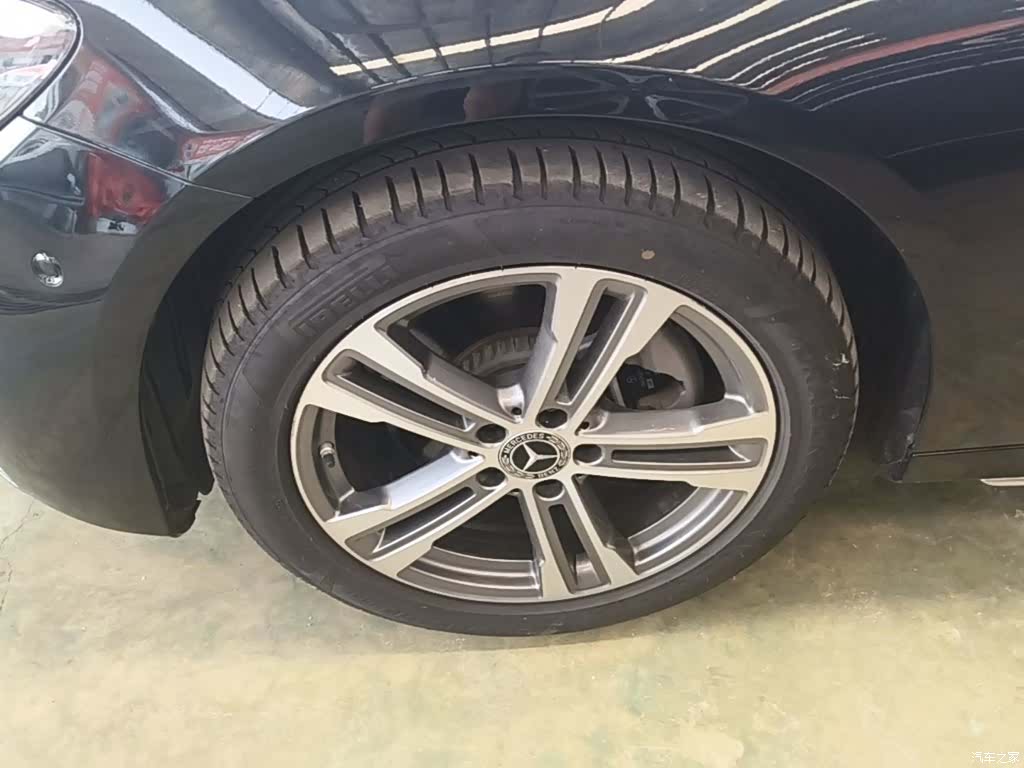 Mercedes-Benz E-Class, 2021 23