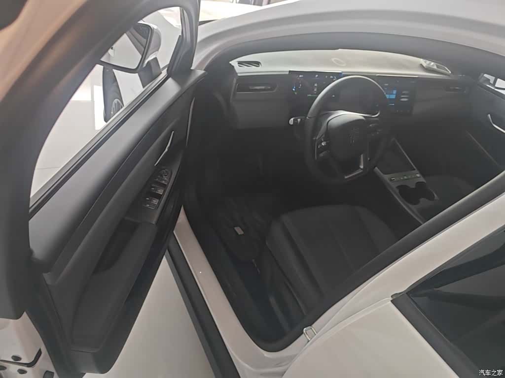 BYD Qin, 2026 16