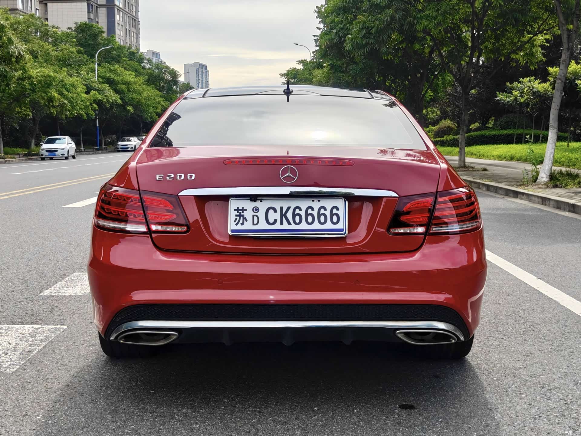 Mercedes-Benz E-Class, 2015 6