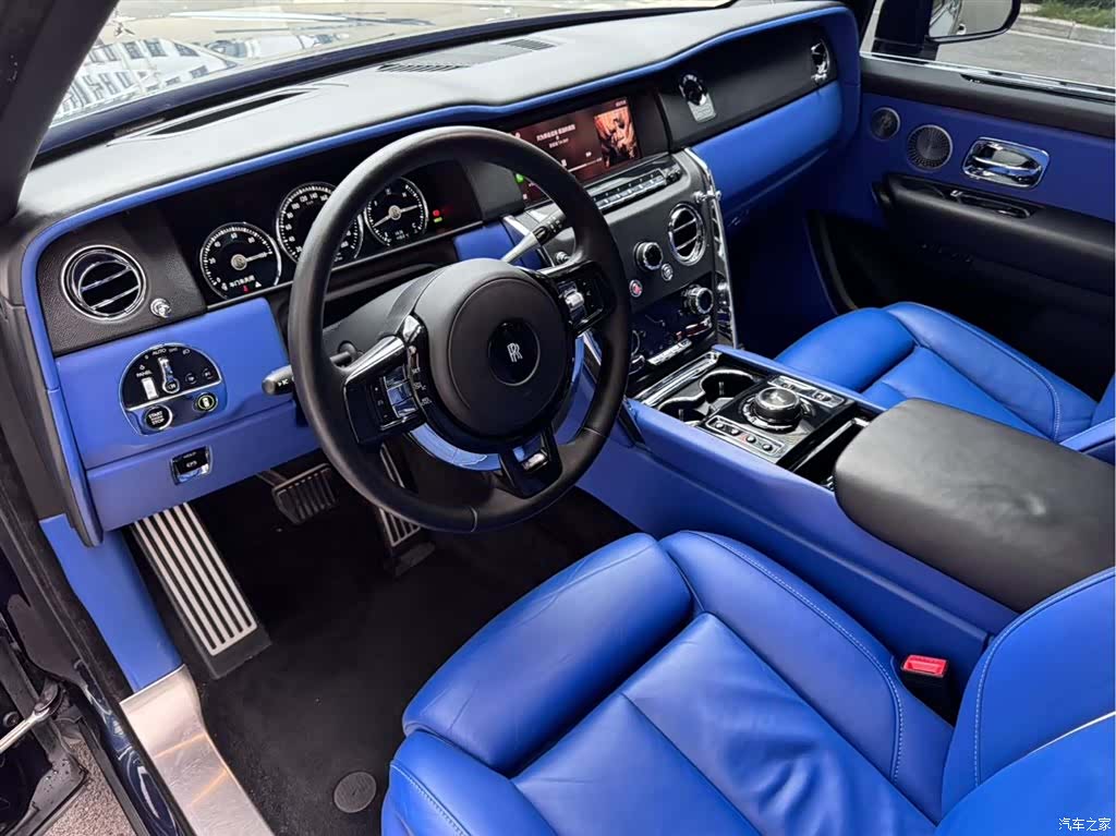 Rolls-Royce Cullinan, 2019 15
