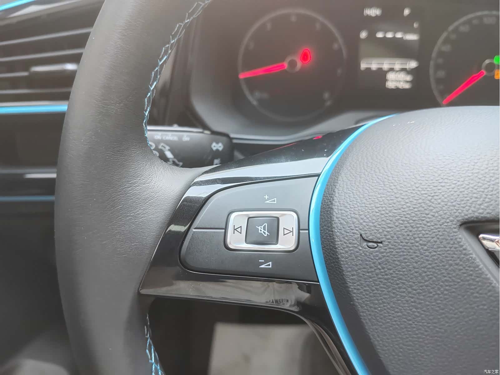 Volkswagen VS5, 2023 14