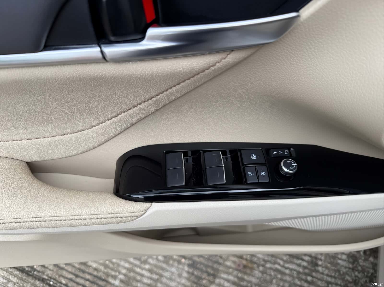 Toyota Camry, 2021 13