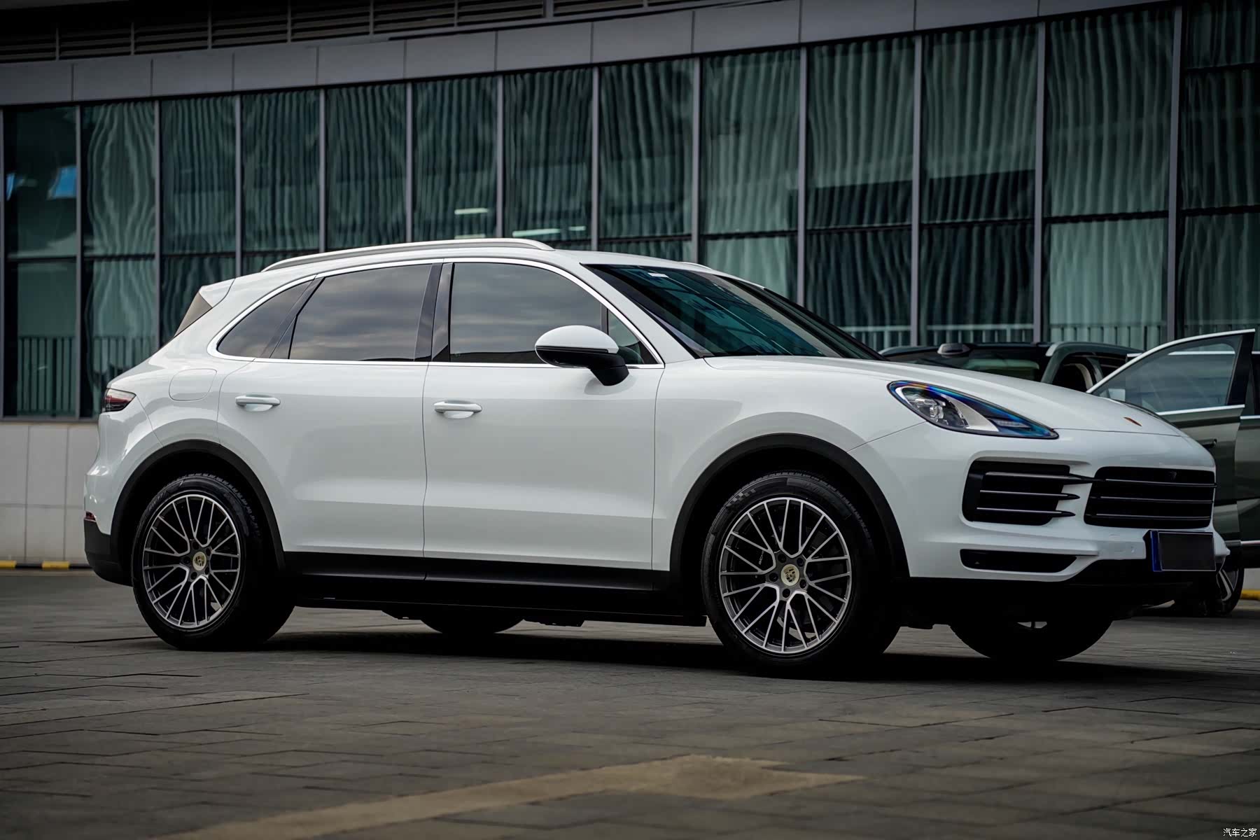 Porsche Cayenne, 2018 3