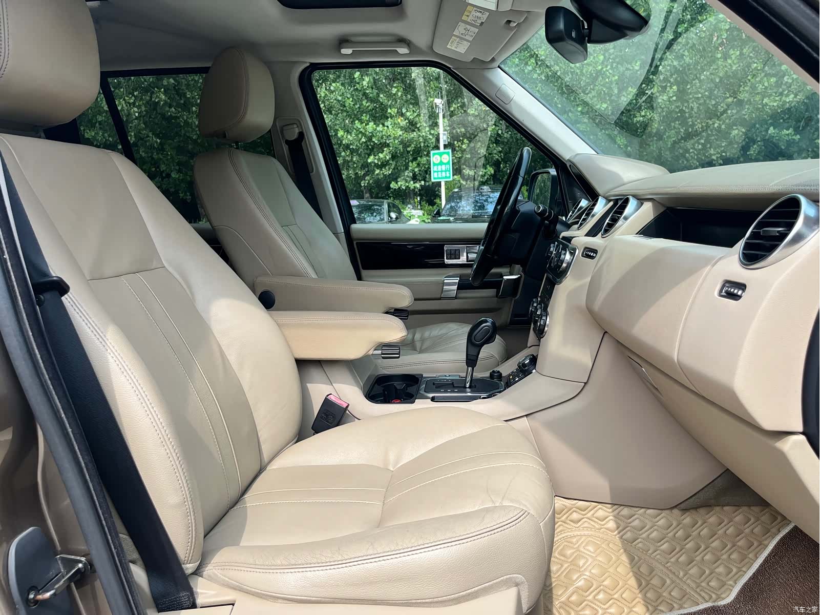 Land Rover Discovery, 2012 18