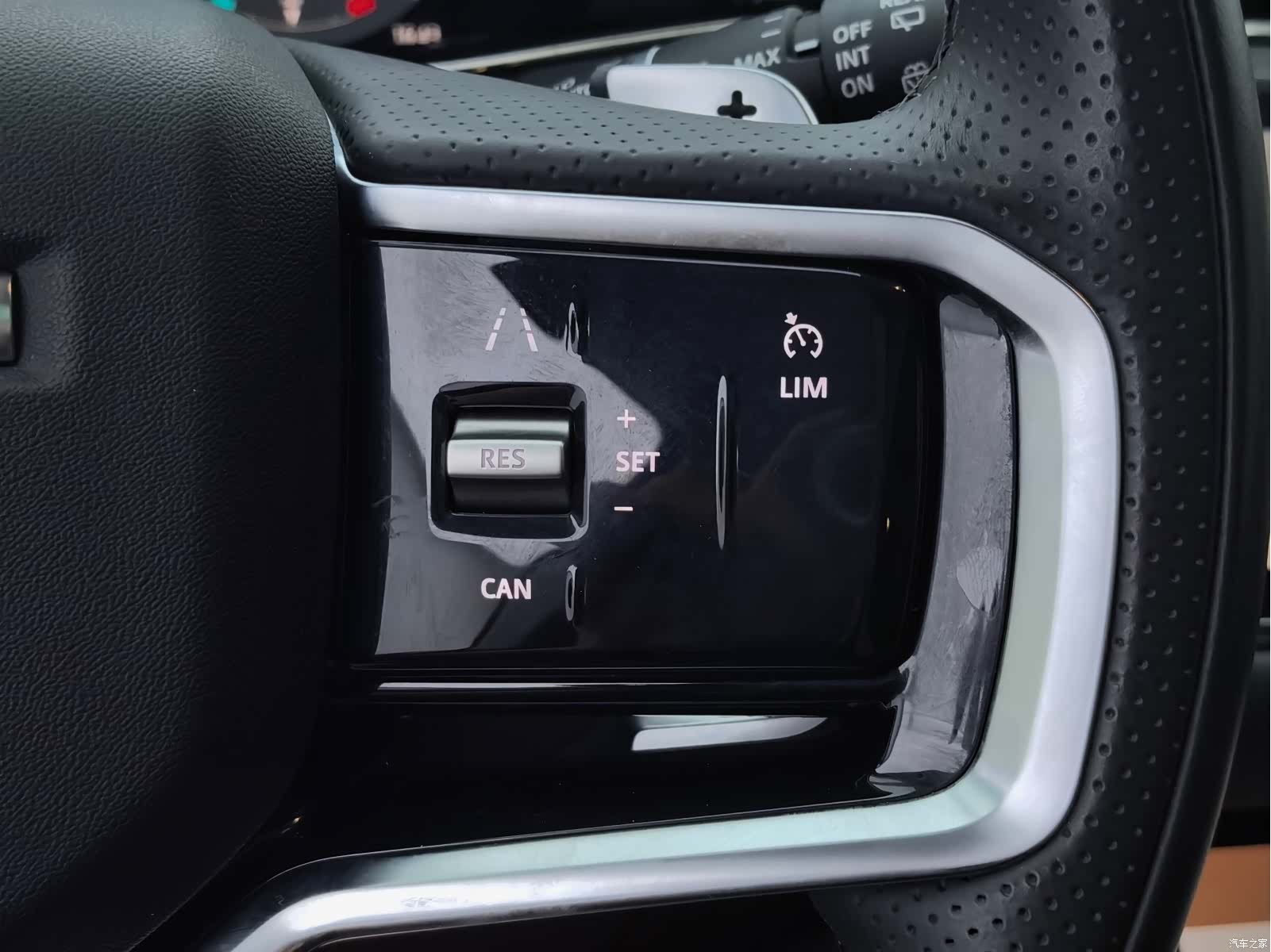 Land Rover Range Rover, 2024 28