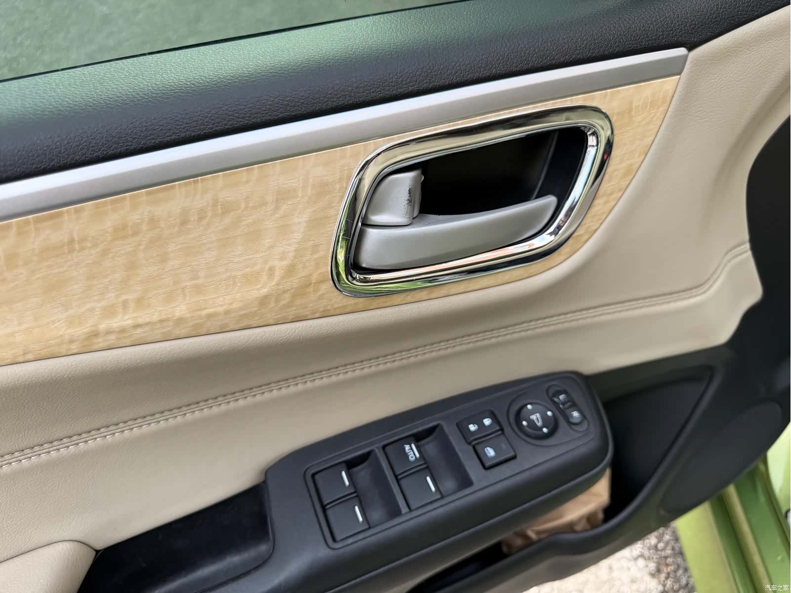 Honda Jade, 2013 22