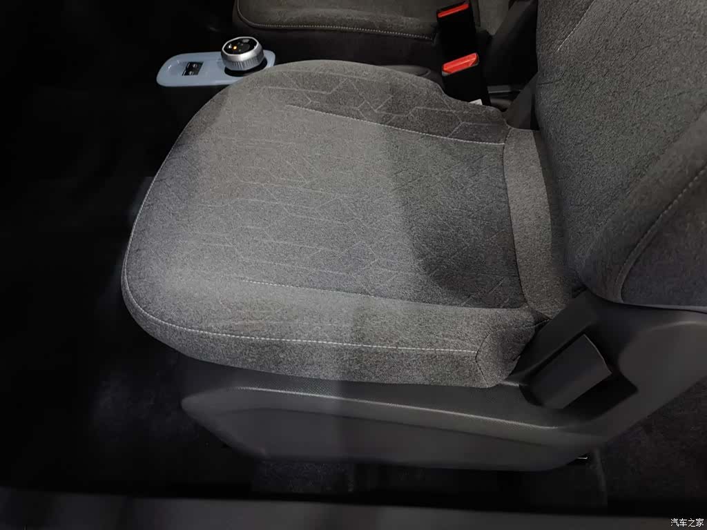 Geely Panda, 2023 20