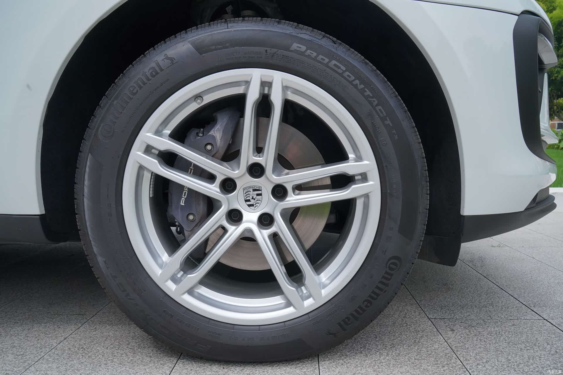 Porsche Macan, 2024 4
