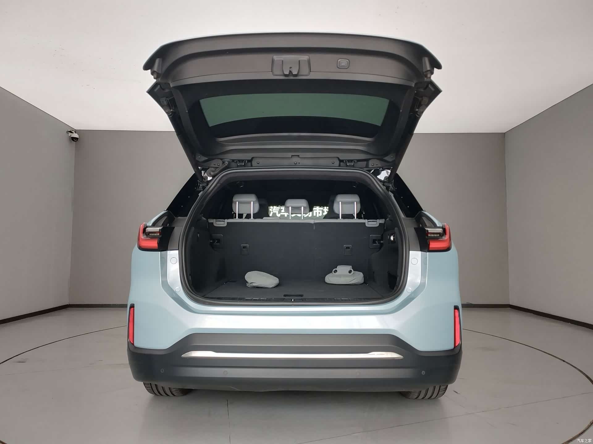 NIO ES6, 2022 7