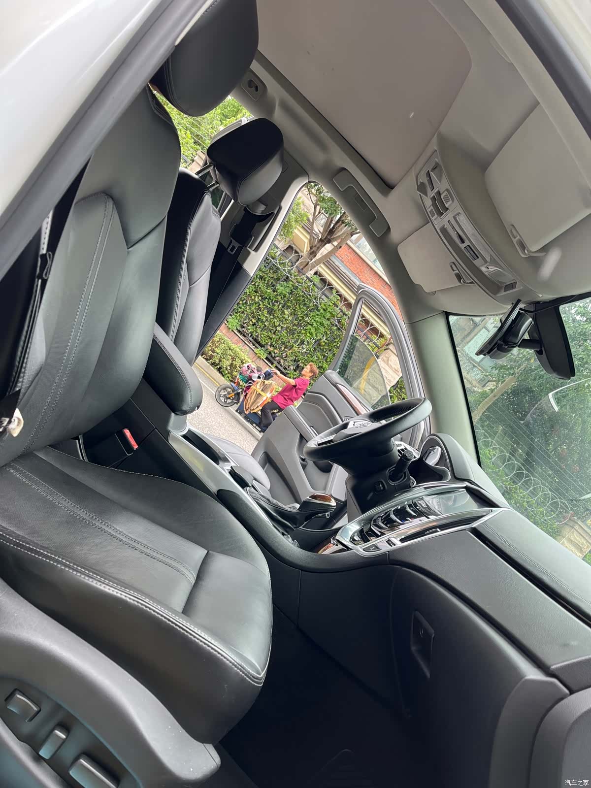 Cadillac SRX, 2014 12