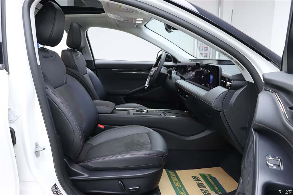 Ford Mondeo, 2024 19